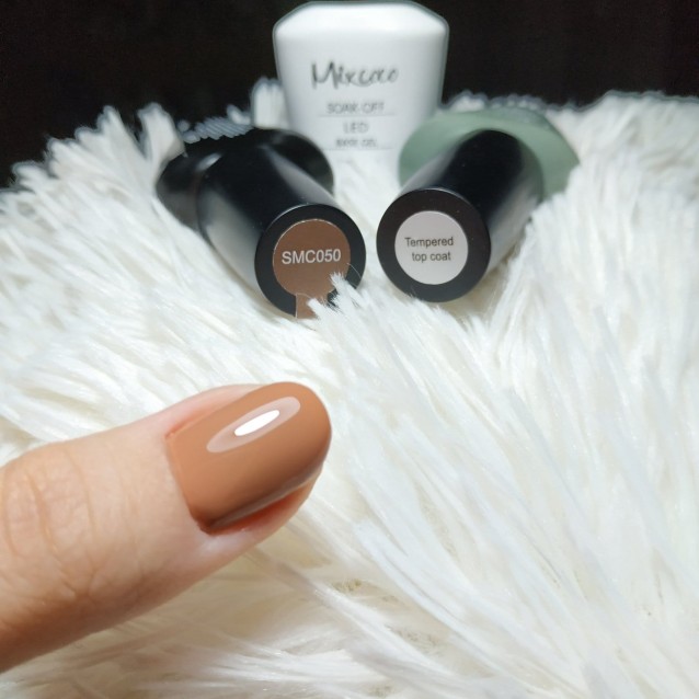 Mixcoco Ημιμόνιμο Βερνίκι Νυχιών SMC 050 Καφέ 15ml