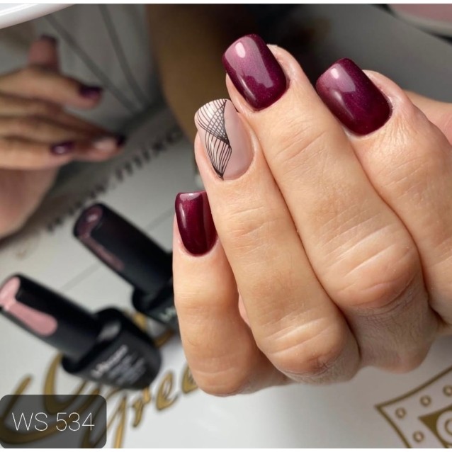 Mixcoco Ημιμόνιμο Βερνίκι Νυχιών WS 534 Μεταλλικό Δαμασκηνί 15ml