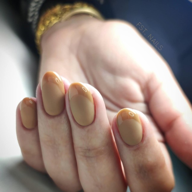 Mixcoco Ημιμόνιμο Βερνίκι Νυχιών MS 142 Dark Caramel 15ml